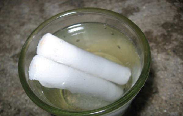 2. Dip-proof candles
