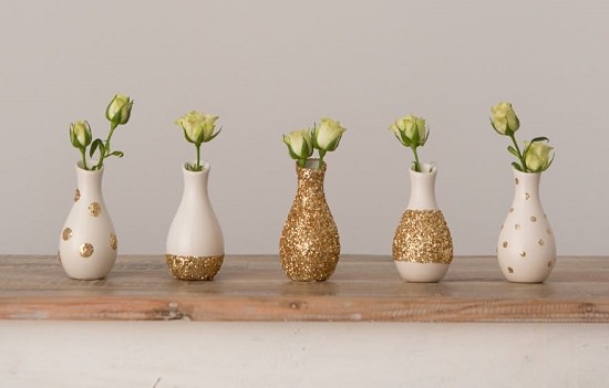 18 DIY Glitter Vases in easy steps