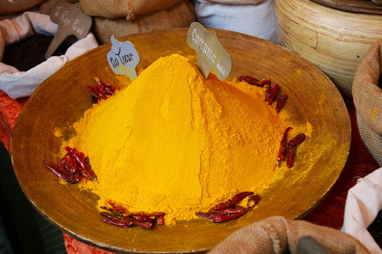 DIY Turmeric Face Mask Recipes 6