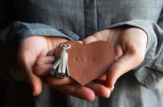 DIY Leather Key chain11