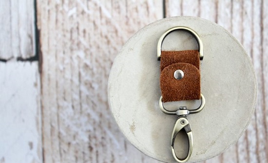 DIY Leather Key chain13