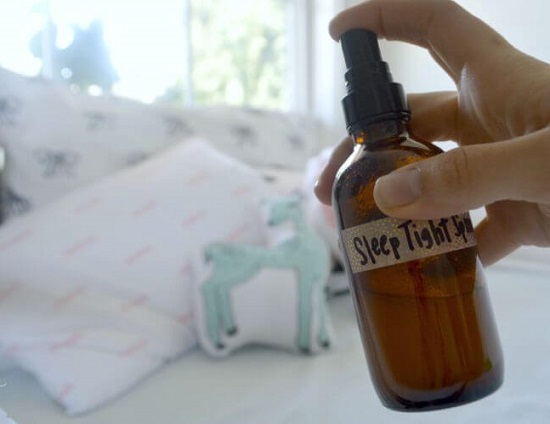 Natural Sleep Spray Recipe