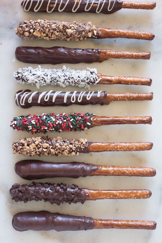 Caramel And Pretzel Rods