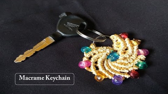 DIY Macrame key Chain Ideas 18