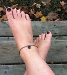 34 Pretty DIY Homemade Anklet Ideas Any Girl Can Do ⋆ Bright Stuffs