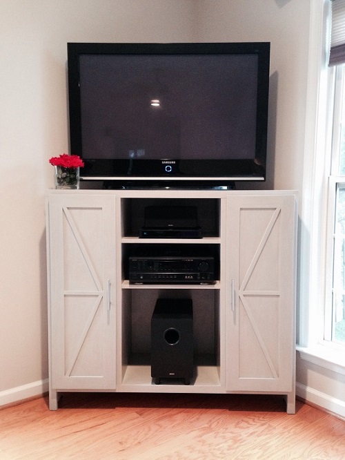 DIY Corner TV Stand 4