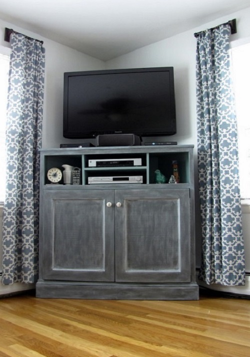 DIY Corner TV Stand 14