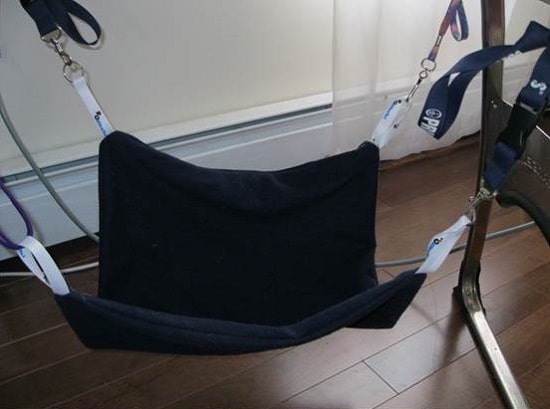 DIY Cat Bed With Elastic Belt