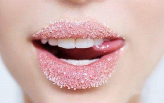 DIY Lush Lip Scrub You Can Make at Home