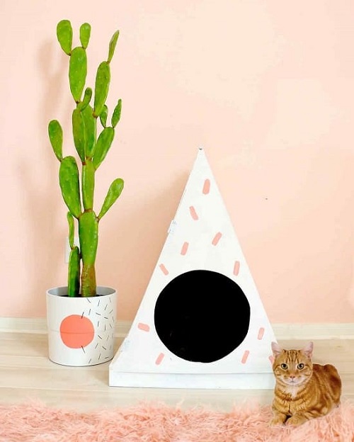 Hidden Cat Litter Box House