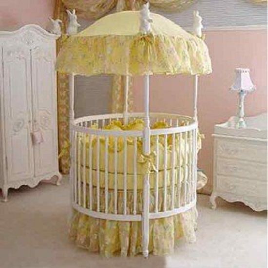 Rounded Canopy Baby bed