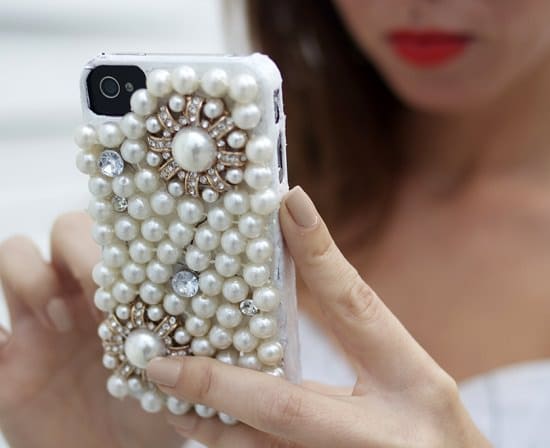 DIY Pearl iPhone Case