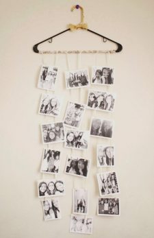 31 DIY Photo Wall Ideas To Decorate A Boring Wall ⋆ Bright Stuffs