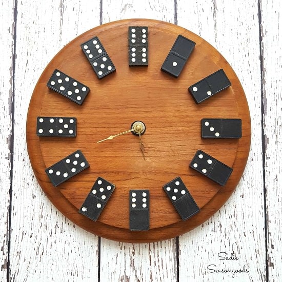 Domino Clock