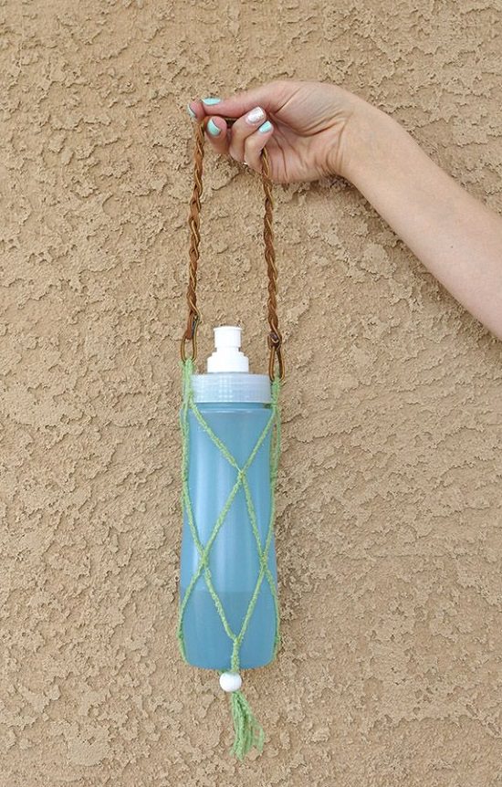 8 Simple DIY Water Bottle Totes And Slings - Shelterness