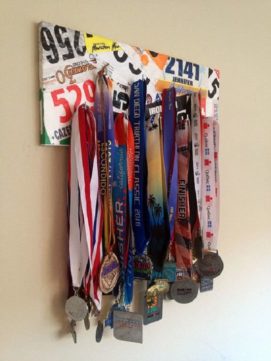 23 DIY Medal Display Ideas To Treasure The Achievements ⋆ Bright Stuffs