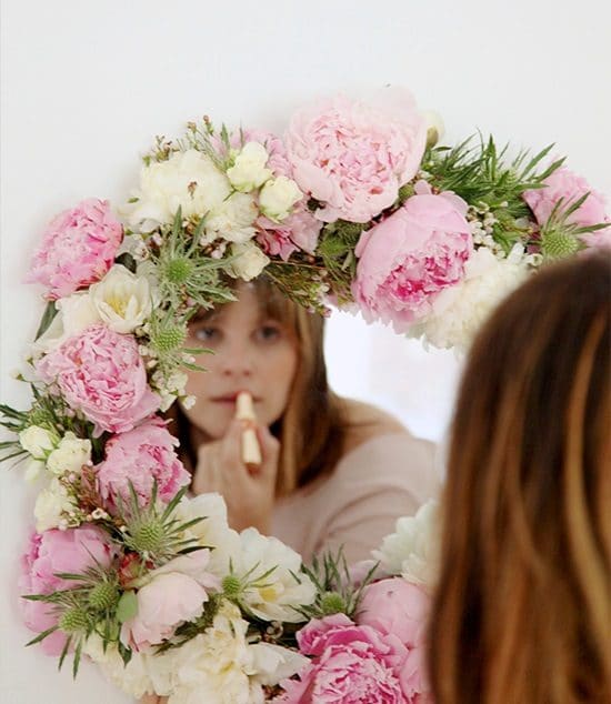 Sweet Floral Wreath Mirror