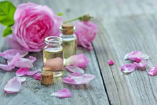 Rose essential Oil