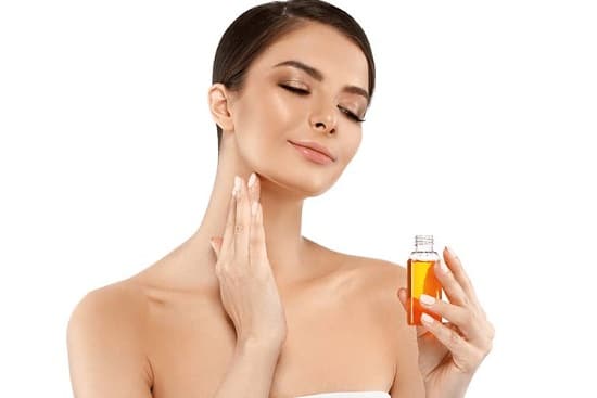 Tea Tree Oil for Hickey Removal