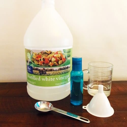 DIY White Vinegar Hair Rinse Recipe