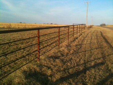 10 Best DIY Pipe Fence Ideas ⋆ Bright Stuffs