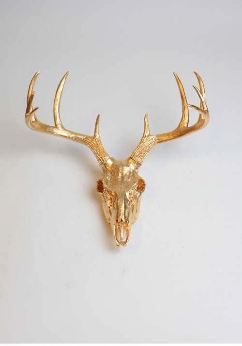 Faux Gold-Painted Mount