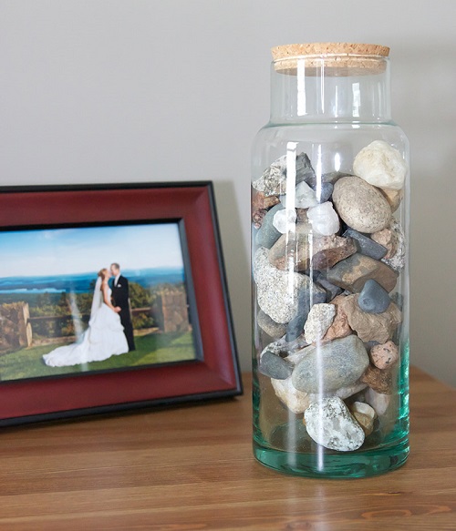 Display Rocks in Glass Jar