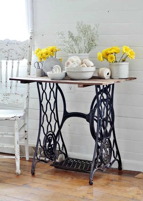 Upcycled Sewing Machine Table