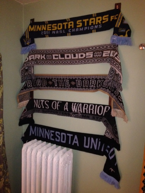 DIY Scarf Display