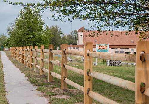 Playground Fence Ideas 3