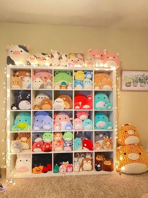 The most awesome display of Squishmallows