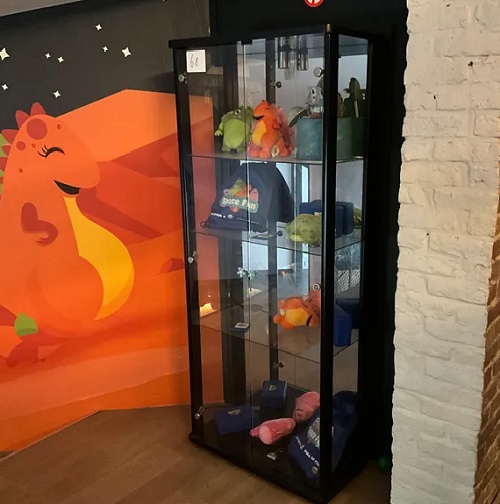 https://brightstuffs.com/wp-content/uploads/2023/09/Squishmallow-Glass-Display-Cabinet.jpg