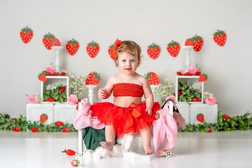 Strawberry Decorations Ideas 7