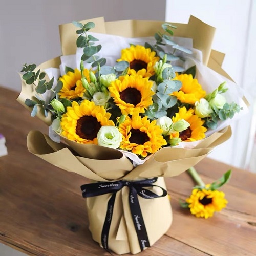 Sunflower Arrangements Ideas 9