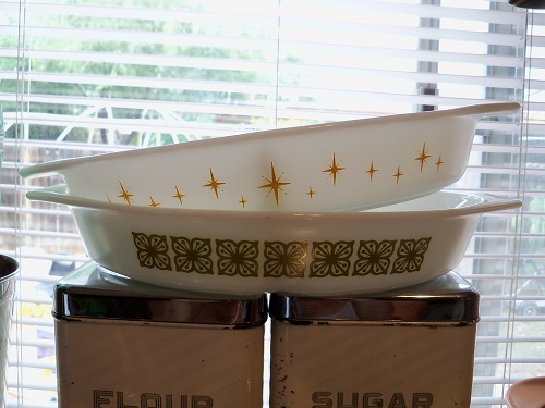 Pyrex Display Ideas 4