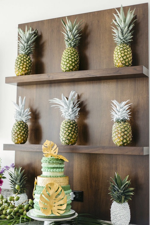 Pineapple Shelf Decor