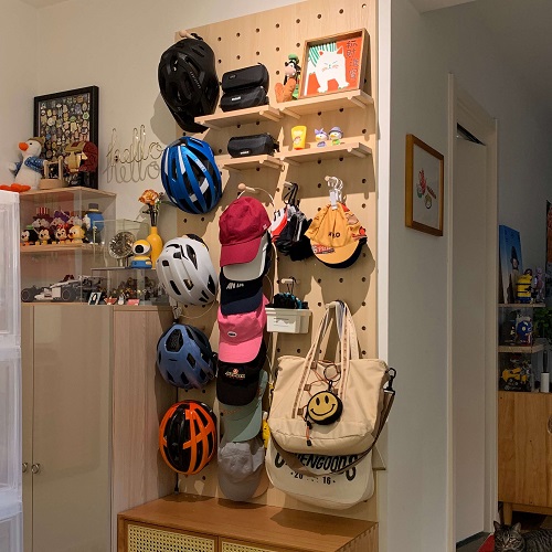 Baseball Cap Storage 3