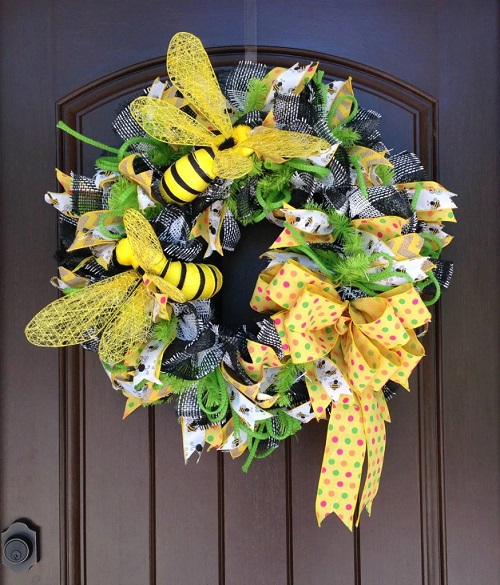 Bee Wreath DIY