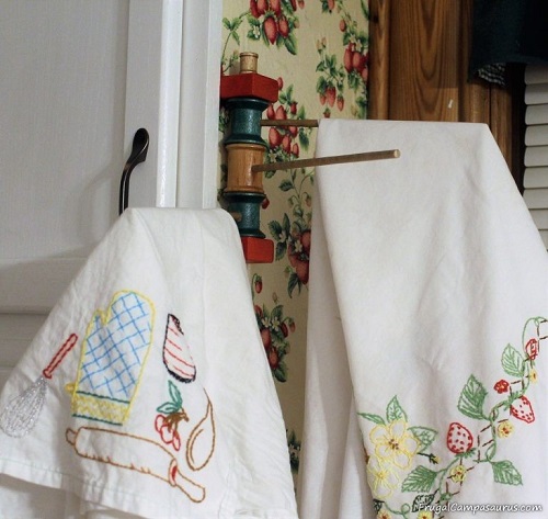 Kitchen Towel Hanger Ideas 3
