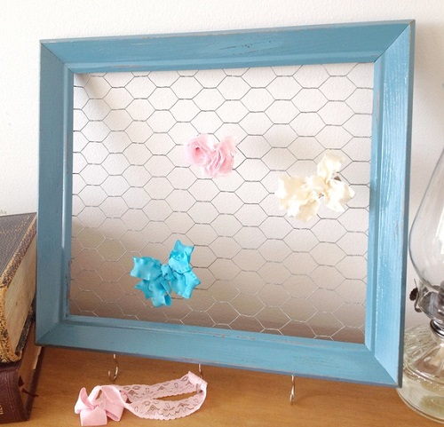 Picture Frame with Wire