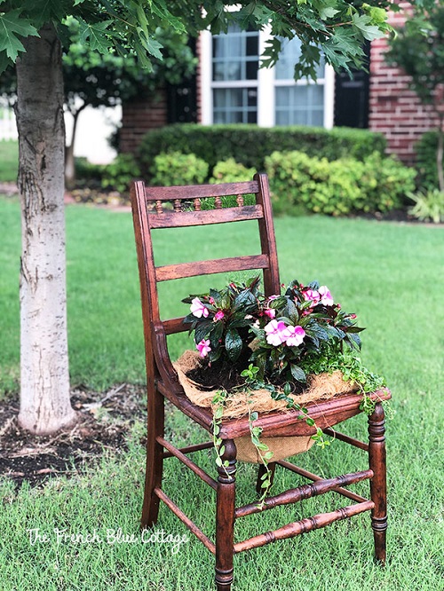 Easy DIY Wooden Chair Plant Display