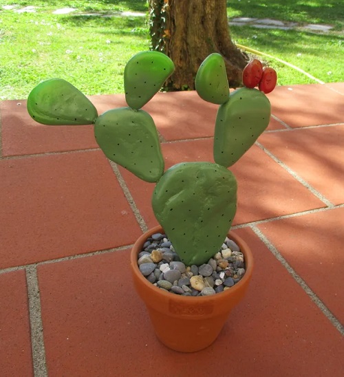 Realistic Pebbles Cactus