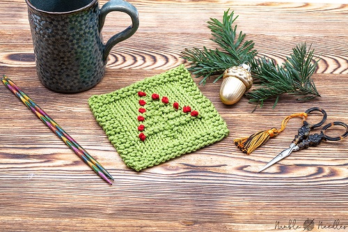 Christmas Tree Coaster Knitting Pattern