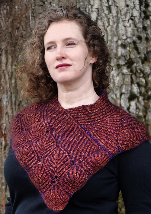 Stunning Scrivadelly Cowl