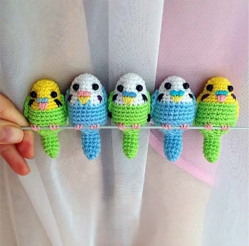 Amigurumi Rainbow Birds Free Pattern
