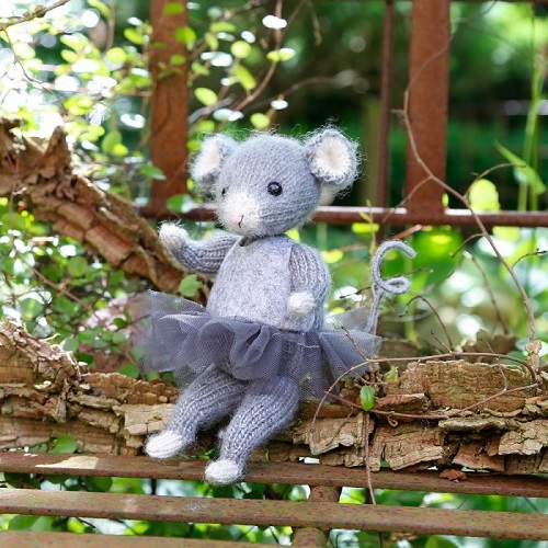 Cute Knitted Rat Free Patterns 3