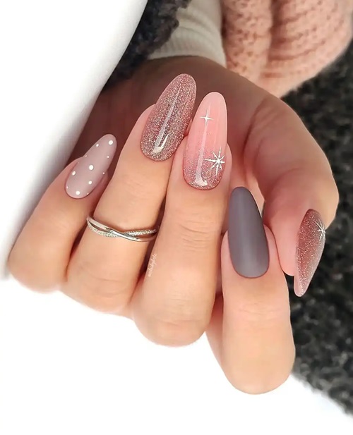 Simple Winter Wedding Nails