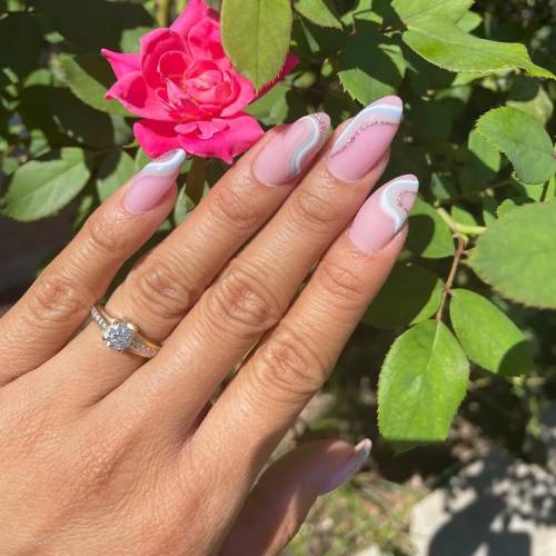 Trendy Pastel Marble Nails For Wedding in 2025