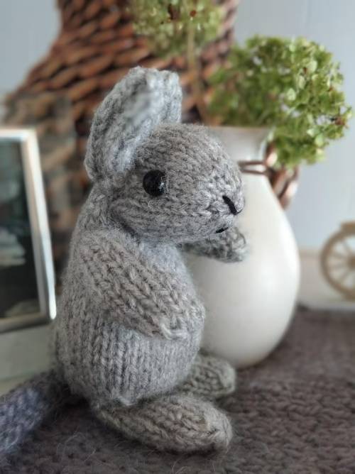 Life Like Bunny Free Knitting Patterns