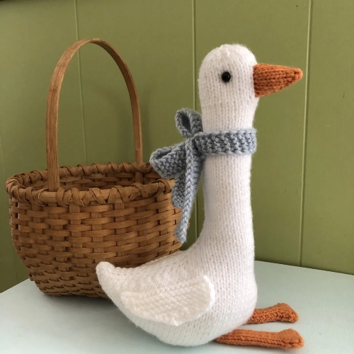 Elegant Goose Toy